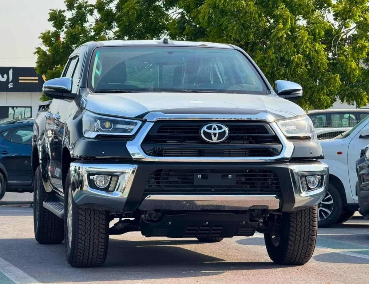 Toyota Hilux SR5 (NON GCC) SR5 | 2.8L V4 DIESEL | FULL OPTION | BLIND SPOT | OVER FNDER (CODE # HDAH1)-1-0