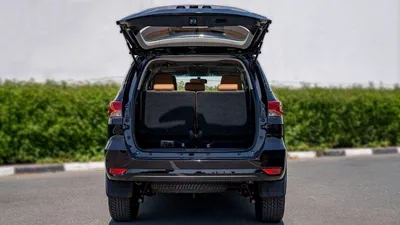 Toyota Fortuner EXR-8