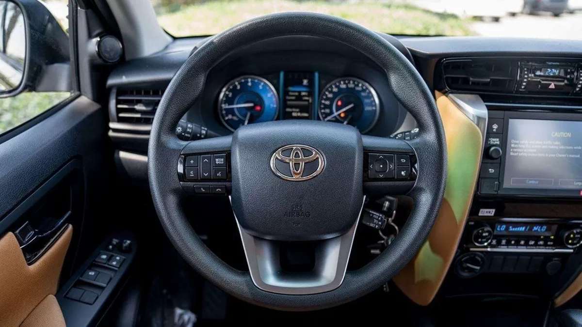 Toyota Fortuner EXR-13-0