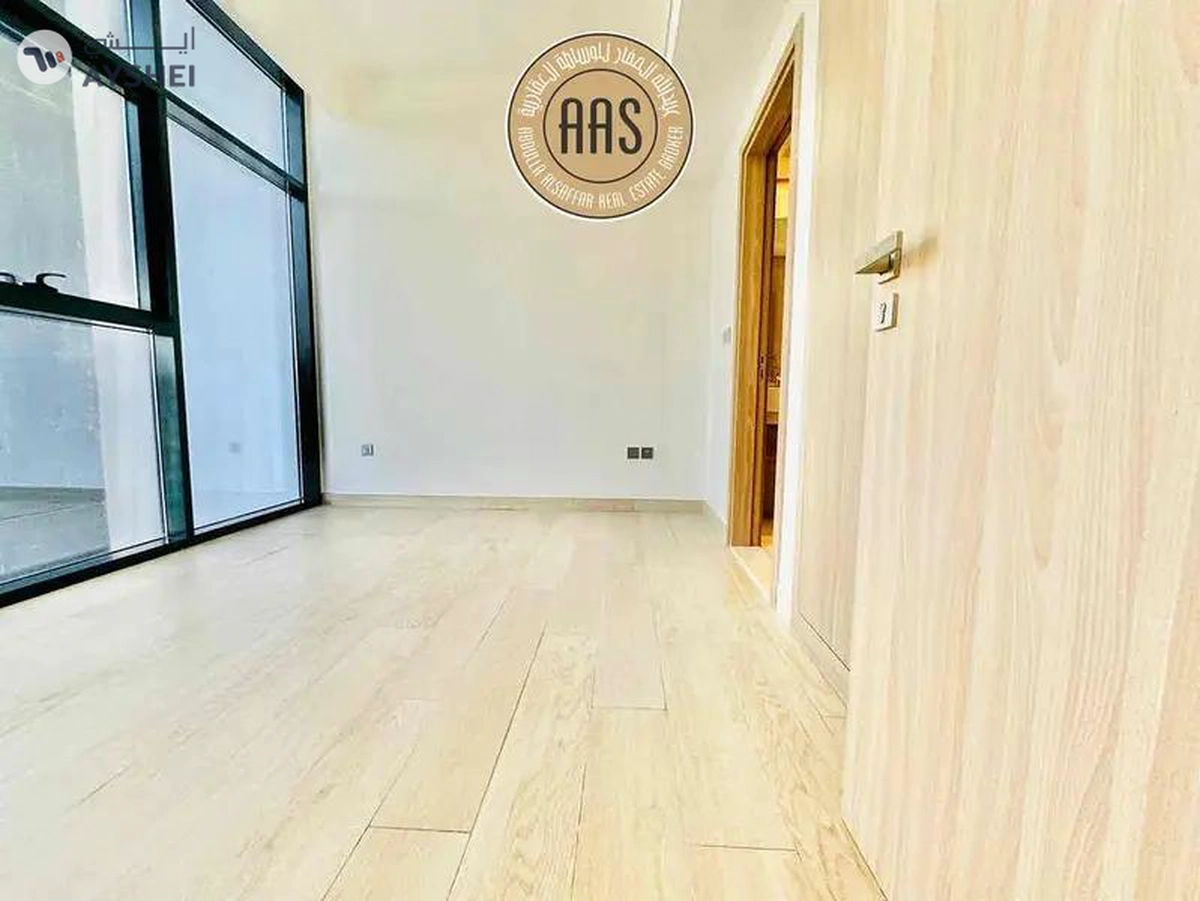 Ready To Move•Higher Floor Corner Semi-Furnished 1BHK•4 Cheques-1-1