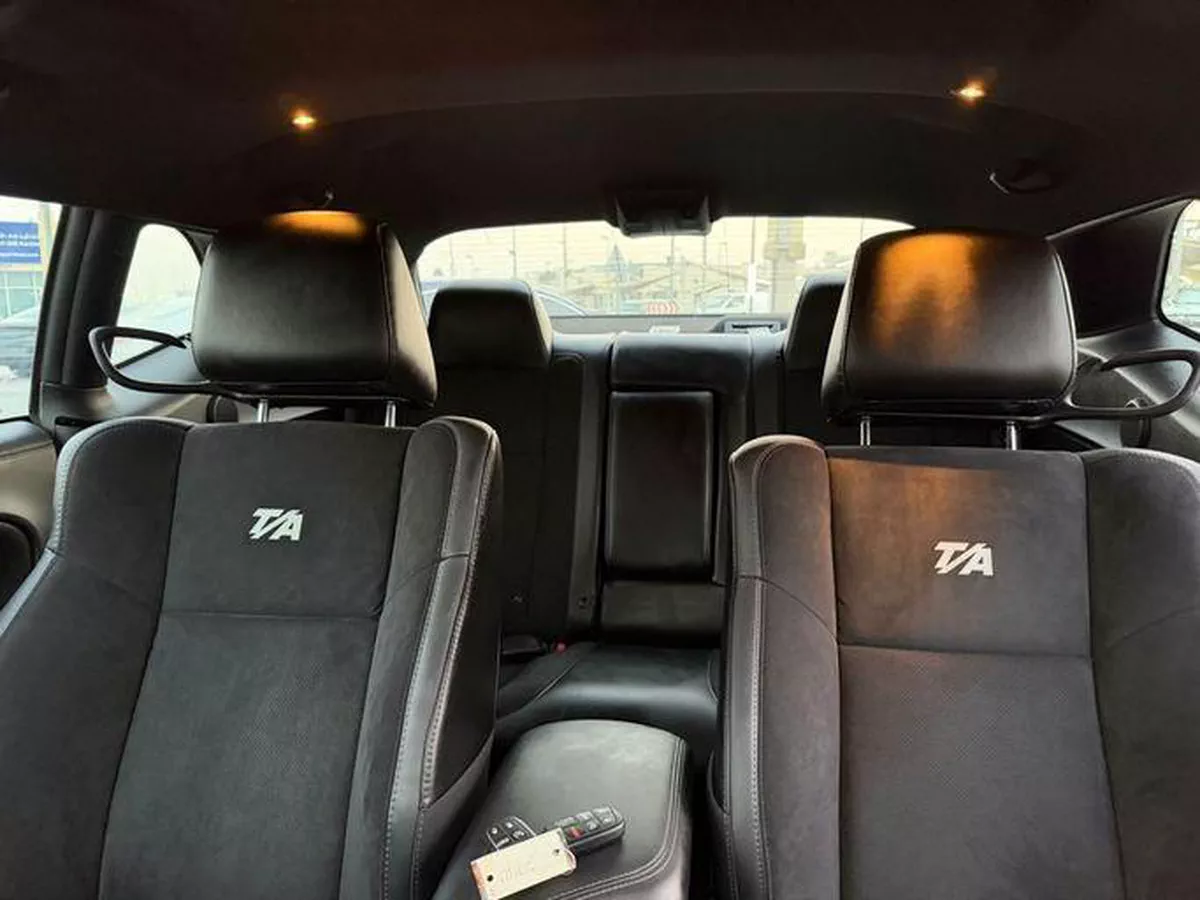 For sale ⁦Dodge Challenger R_T III Facelift 2, 6.4 l, 2023⁩ in UAE, Sharjah-12-12