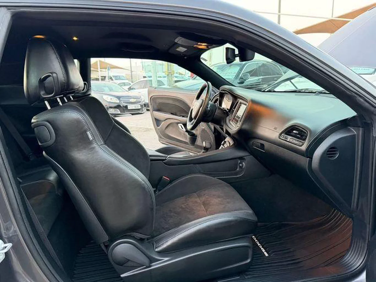 For sale ⁦Dodge Challenger R_T III Facelift 2, 6.4 l, 2023⁩ in UAE, Sharjah-14-14