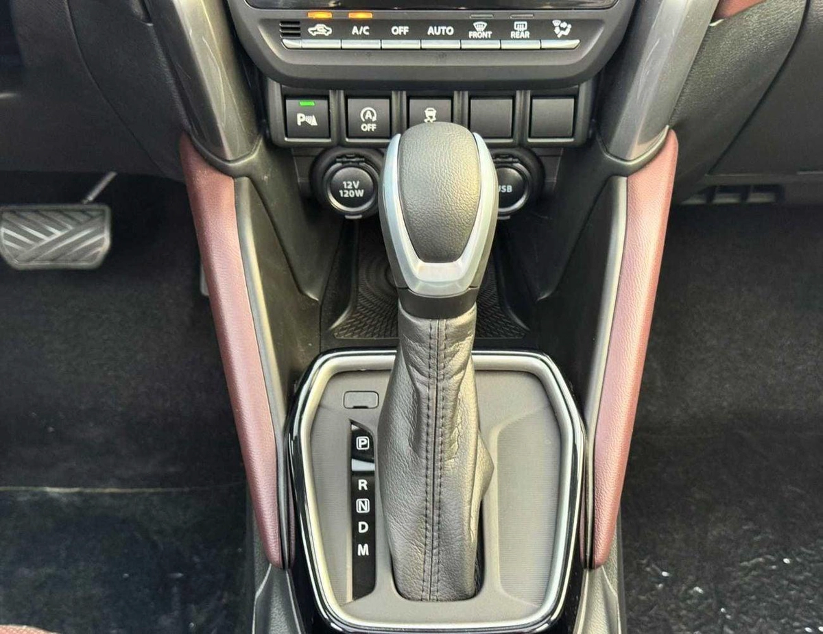 Toyota Urban Cruiser GLX NEODRIVE || 1.5L PETROL V4 || RADAR | PANORAMIC ROOF | 360*CAMERA (CODE # UB3)-17-0