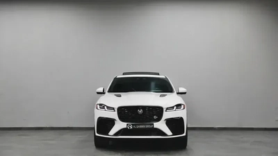 Jaguar F-Pace SVR-7