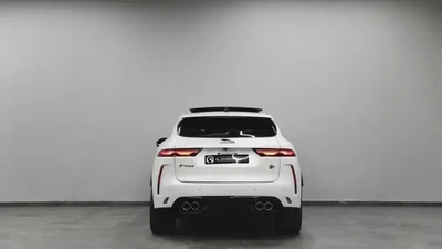 Jaguar F-Pace SVR-9