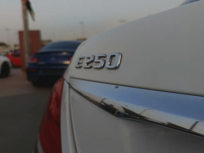 Mercedes-Benz E 250 2019 - Korean Specs - Pristine Condition-3