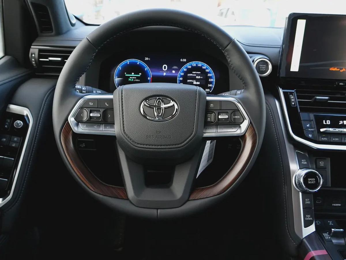 2026 TOYOTA LAND CRUISER VX 4.0L BRAND NEW 0KM-7-7