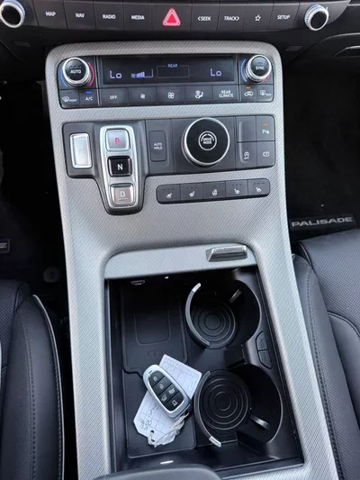 Hyundai Palisade MID Limited full option-11