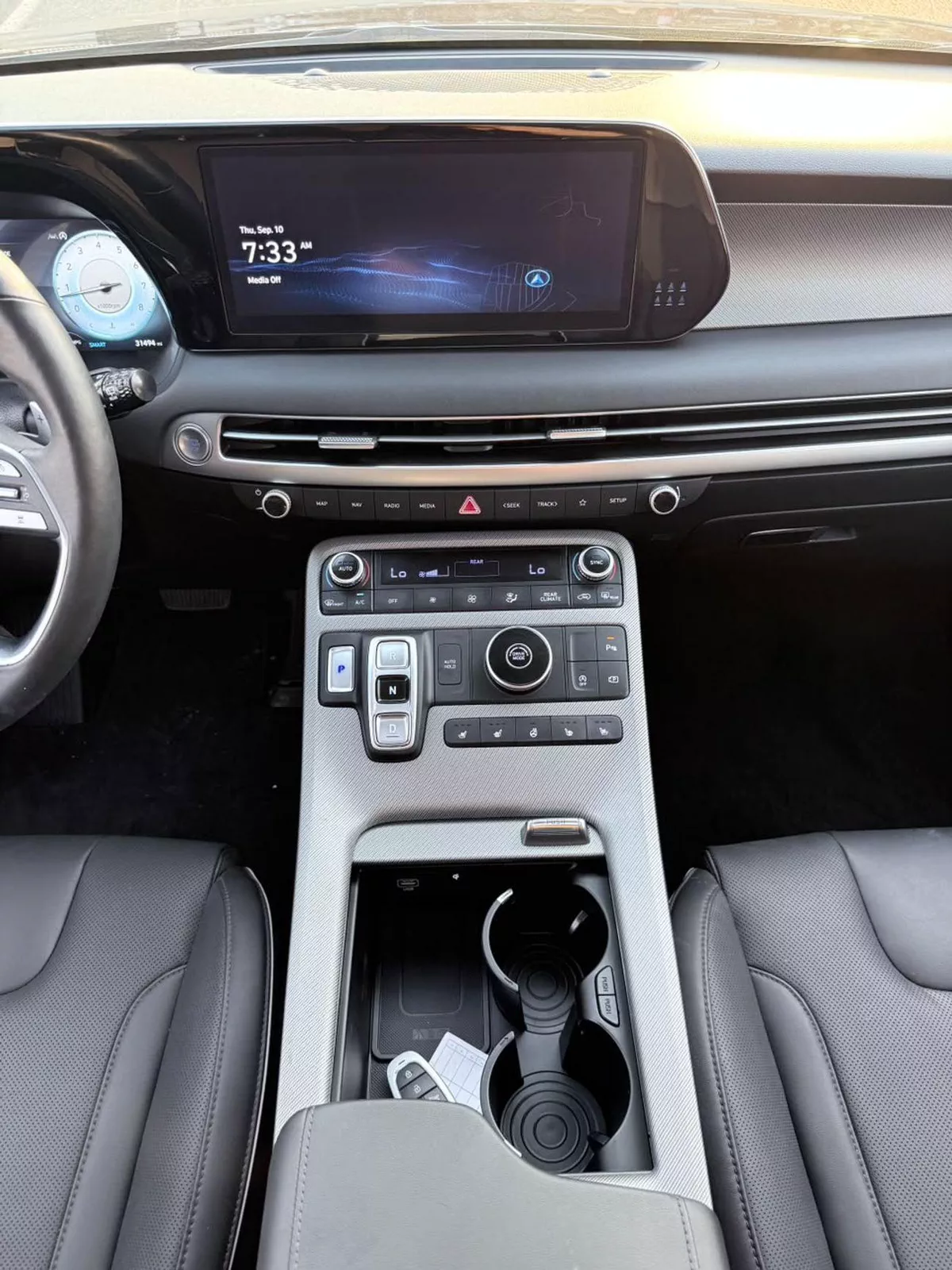Hyundai Palisade MID Limited full option-7-0