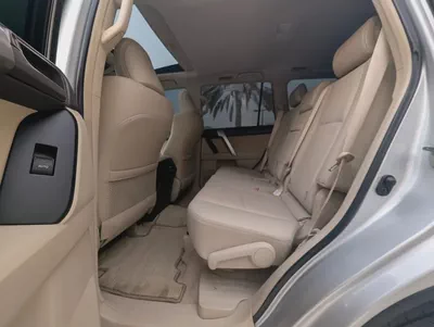 2022 Toyota Prado TXL Top full Option V6 4.0L GCC specs Excellent Condition-13