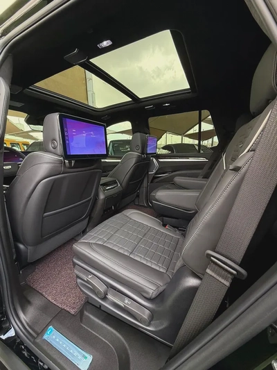 Cadillac Escalade 600model 2025 import from Korea original paint كاديلاك اسكاليد 600 موديل 2025-10