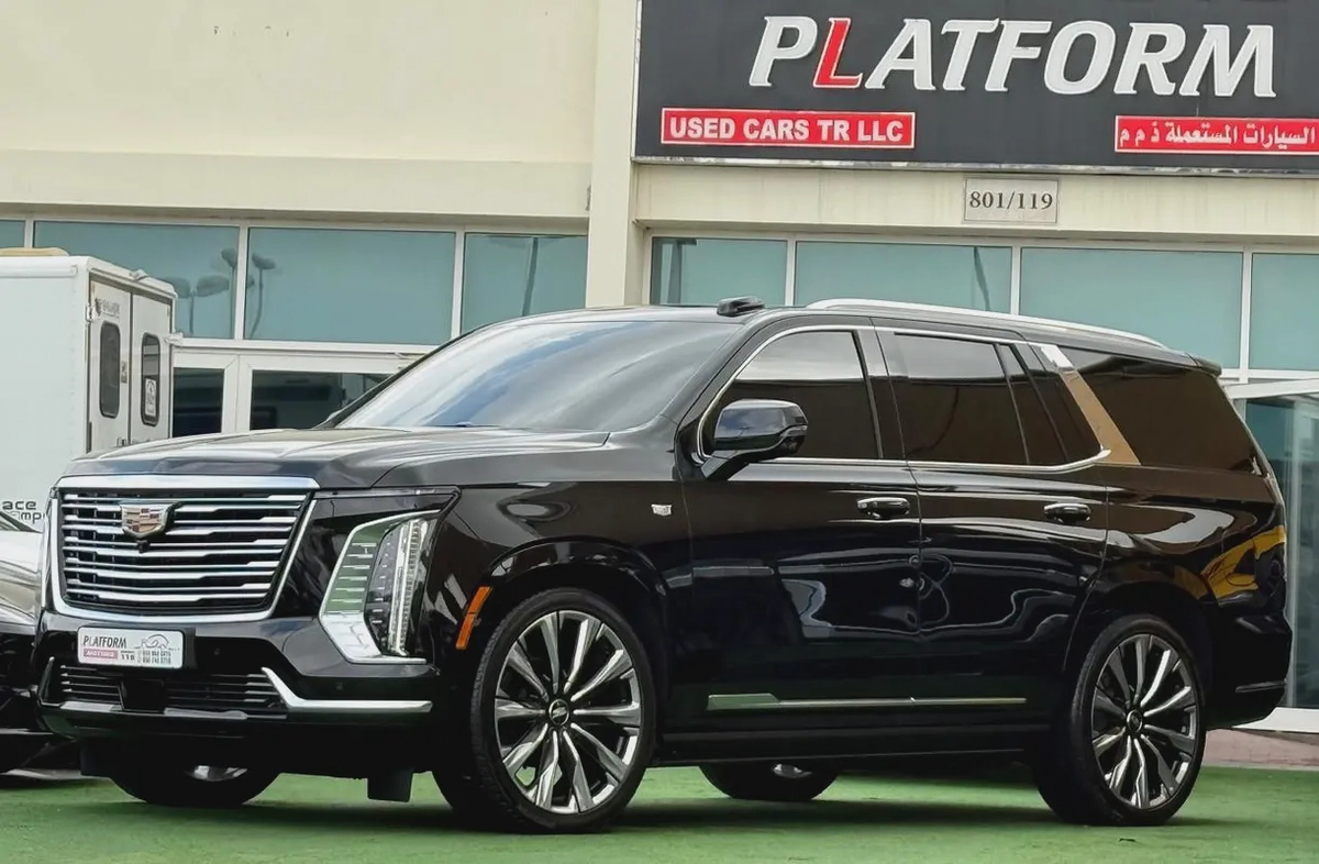 Cadillac Escalade 600model 2025 import from Korea original paint كاديلاك اسكاليد 600 موديل 2025-1-1
