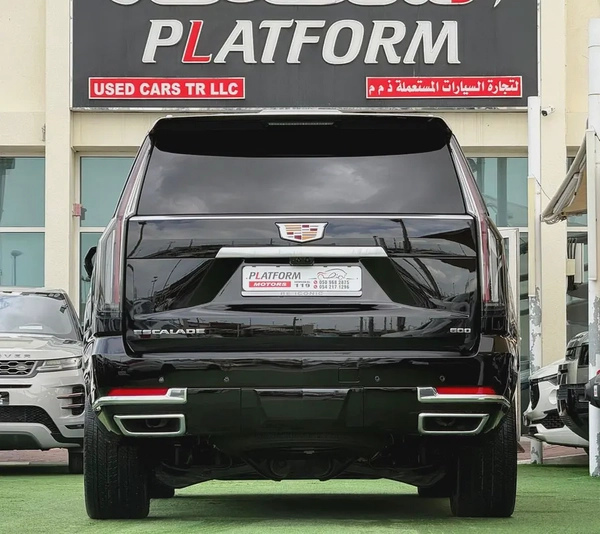 Cadillac Escalade 600model 2025 import from Korea original paint كاديلاك اسكاليد 600 موديل 2025