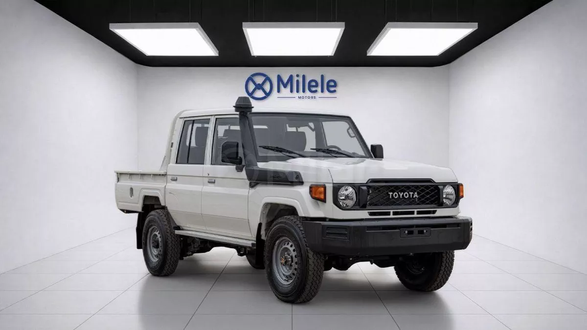 Toyota Land Cruiser Pickup 70 SNORKEL | 2-YEAR WARRANTY + SERVICE AVAILABLE | IN-HOUSE FINANCING