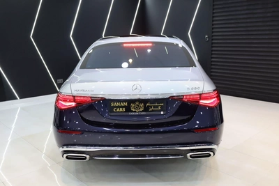 Mercedes-Benz Maybach S680-3