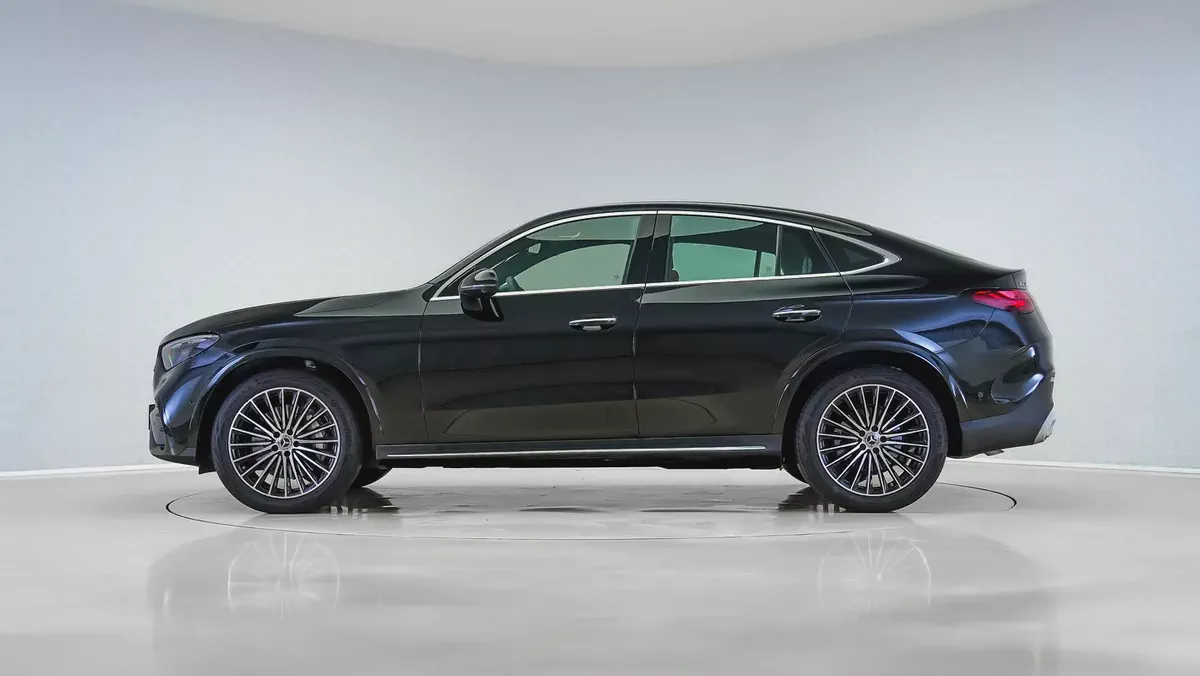 2025 Mercedes-Benz GLC 200 4Matic Coupe | GCC | Mercedes-Benz EMC Active Warranty June 2030-9-9