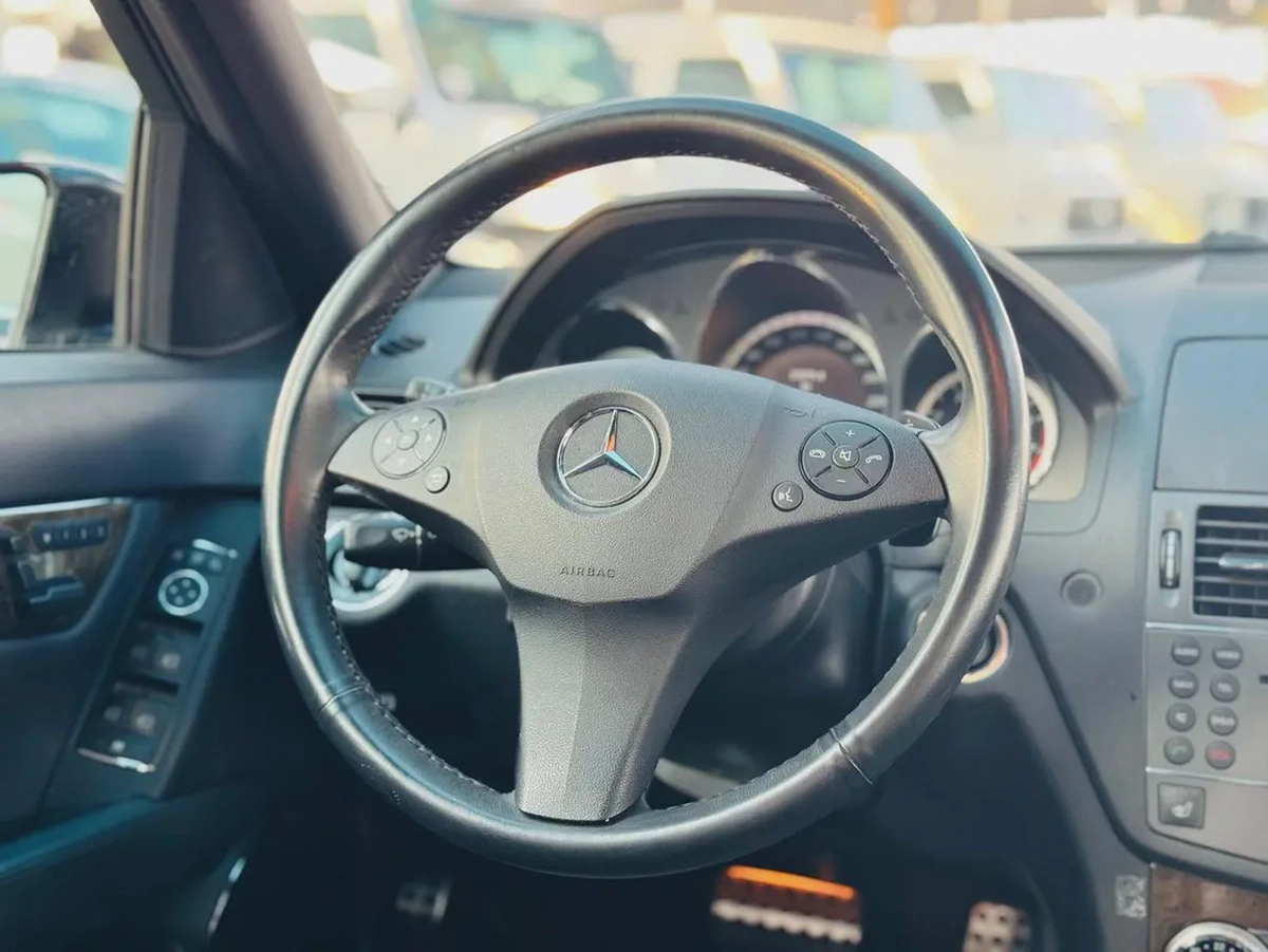 BENZ C300 | 2010 | ONLY : 82144 KM | JAPAN IMPORT | CLEAN TITLE-18-18