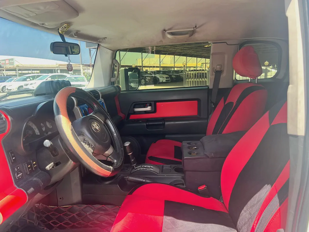 Toyota FJ Cruiser GXR 2008 - GCC Specs - Well Maintained-9-9