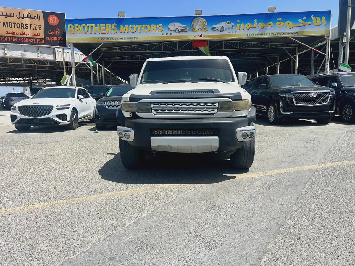 Toyota FJ Cruiser GXR 2008 - GCC Specs - Well Maintained