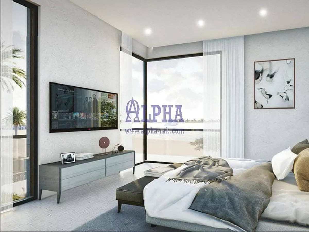 Falcon Island! 2BR| Post Handover | Almost Ready Unit |-5-5