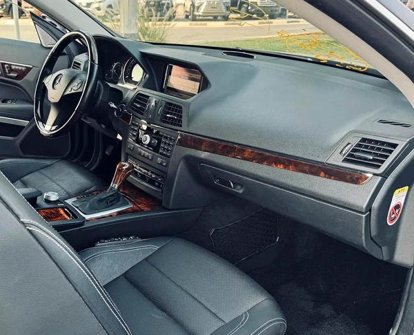BENZ E350 | COUPE | 2009 | ONLY : 50553 KM | JAPAN IMPORT | CLEAN TITLE