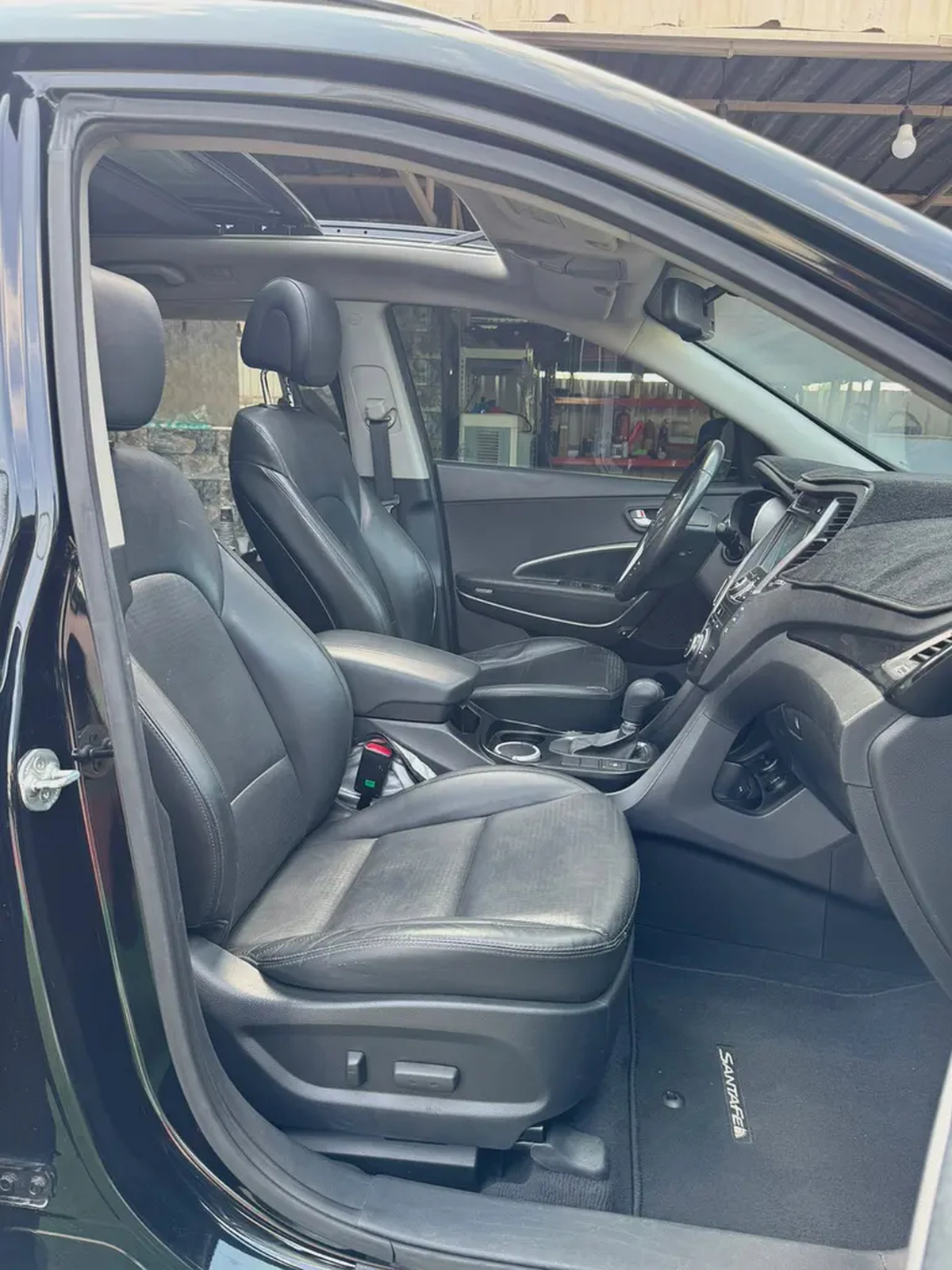 Hyundai Santa Fe Limited 2014 - GCC Specs - Excellent Condition-12-12
