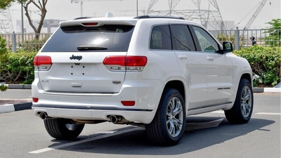 Jeep Grand Cherokee Summit 5.7 L V8-14
