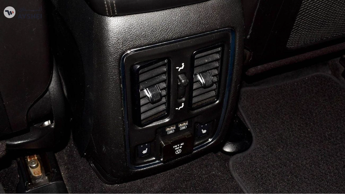 Jeep Grand Cherokee Summit 5.7 L V8-6-6