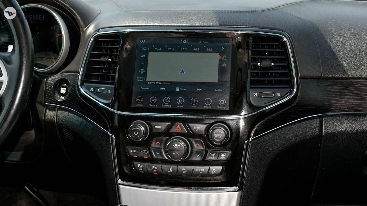 Jeep Grand Cherokee Summit 5.7 L V8-10-10