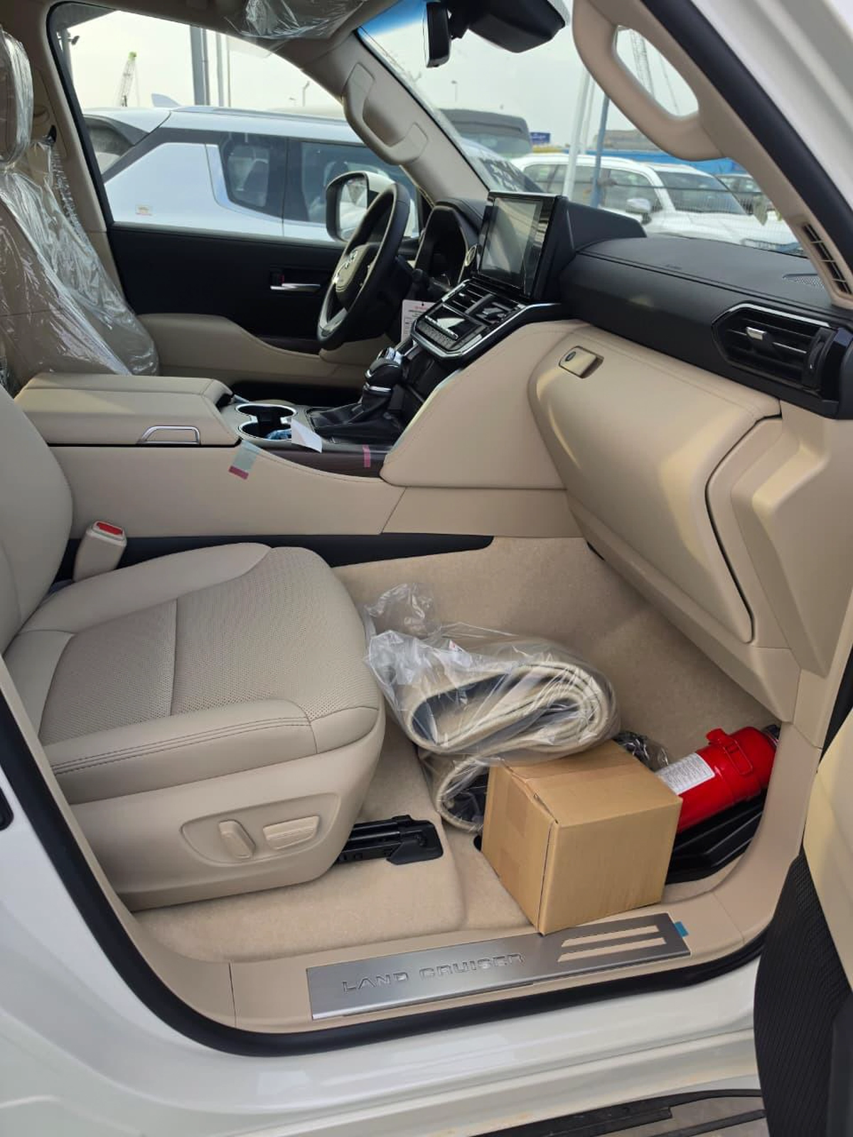 TOYOTA LAND CRUISER LC300 GXR 4.0L V6 PETROL 2026-1-1