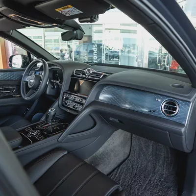 2023  BENTLEY BENTAYGA S HYBIRD  DONE  ONLY 18,000KM-6