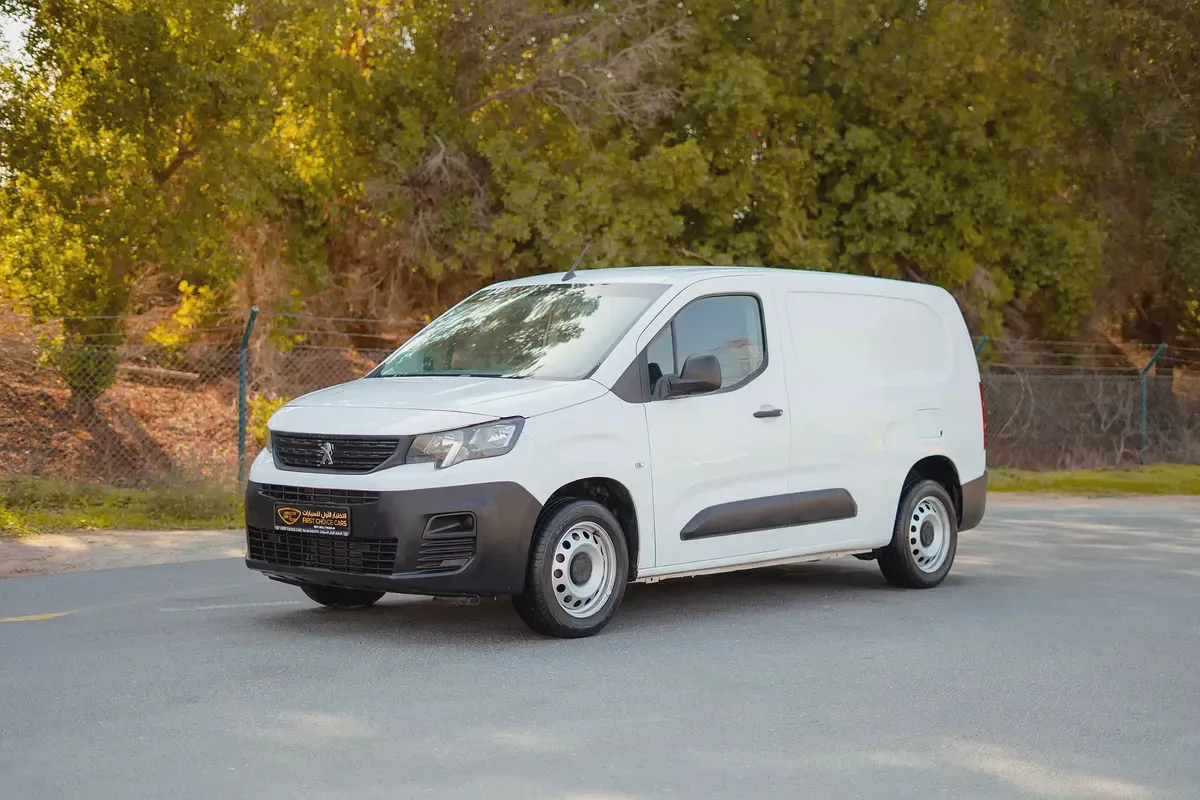 Peugeot Partner | Delivery Van | GCC Specs | Ref#P34218