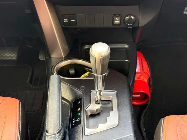 TOYOTA RAV4 VX | 2.5L I4 | 2018 | GCC SPECS