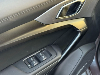 MG One STD 1.5L Petrol FWD-16