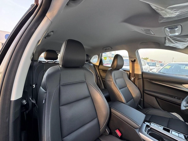 MG One STD 1.5L Petrol FWD