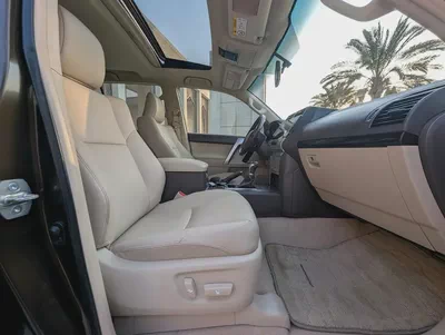 Toyota Prado VXR 2022 GCC Specs - Interior and Exterior Excellent Condition-11