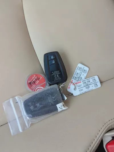 Toyota Prado VXR 2022 GCC Specs - Interior and Exterior Excellent Condition-18