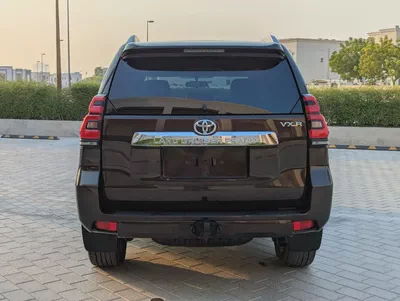 Toyota Prado VXR 2022 GCC Specs - Interior and Exterior Excellent Condition-4