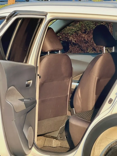 680/- AED EMI NISSAN KICKS 2022 1.6L || GCC Specs ||Well Maintained Single Owner Used-4