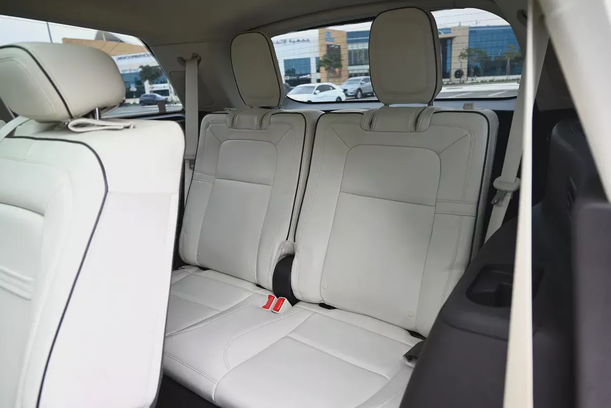FULL WARRANTY & SERVICE |I LINCOLN AVIATOR PRESIDENTIAL |I 0% DP |I GCC-15-15