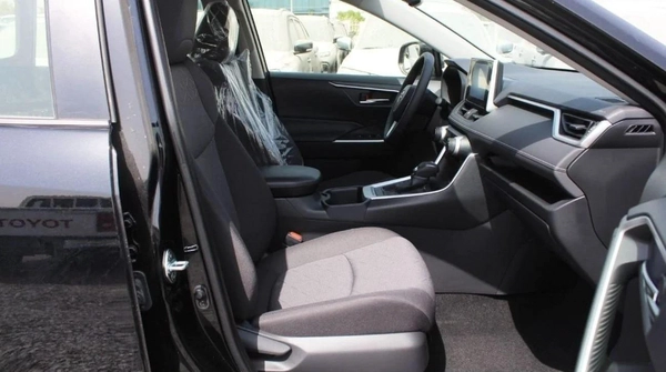Toyota RAV4 2.0L 2025