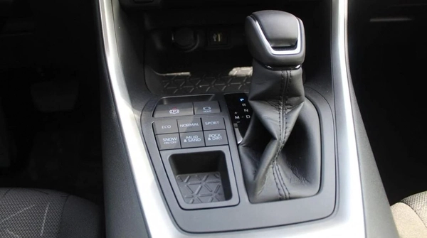Toyota RAV4 2.0L 2025