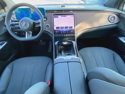 Mercedes Benz 2024 EQE 500 4Matic SUV (Brand New)-8