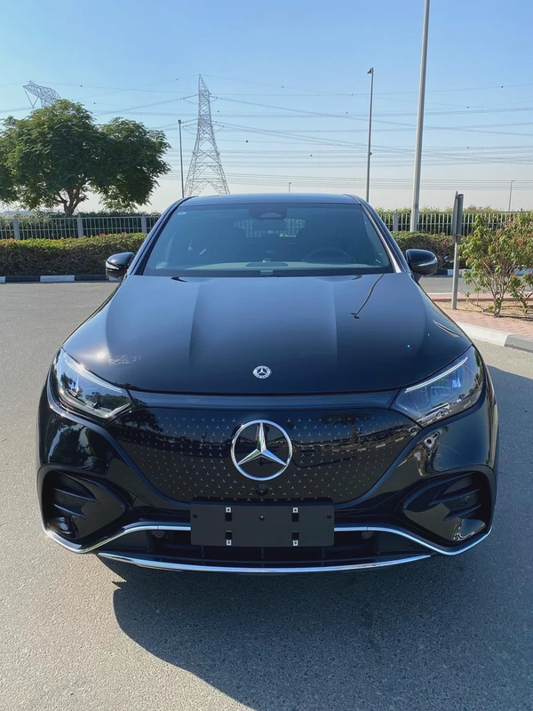 Mercedes Benz 2024 EQE 500 4Matic SUV (Brand New)
