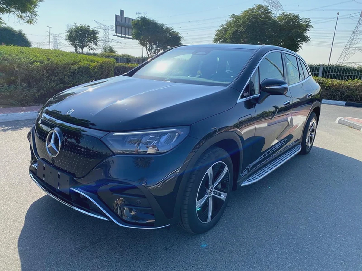 Mercedes Benz 2024 EQE 500 4Matic SUV (Brand New)-3-3