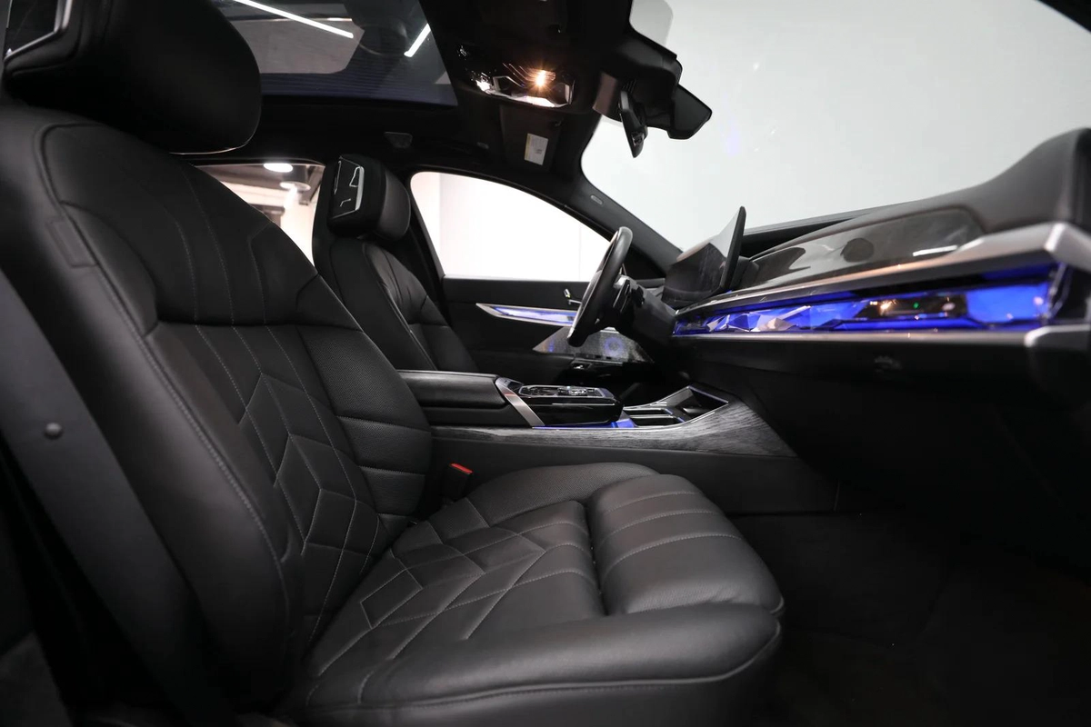 2024 BMW 760i for Sale | Luxury V8 Sedan | BMW 7 Series | REF P32188-13-13