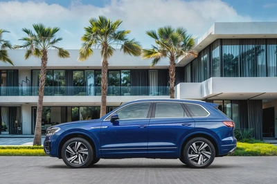 2,742 P.M |  Touareg R-Line | 0% Downpayment | Under Warranty!-1