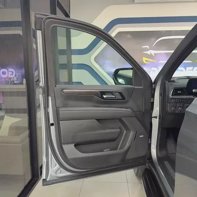 2025 Chevrolet Tahoe LT Duramax Diesel-16