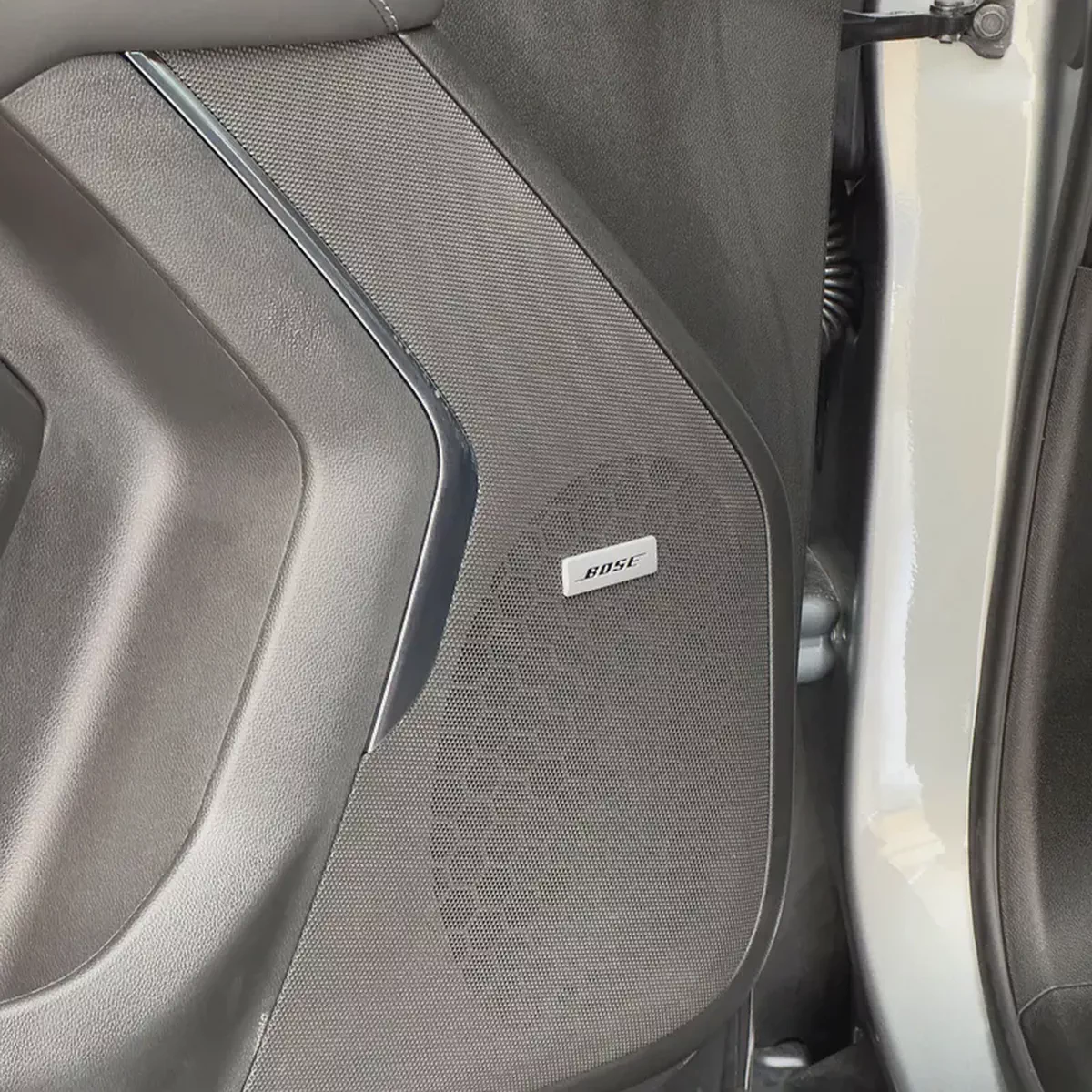 2025 Chevrolet Tahoe LT Duramax Diesel-13-13