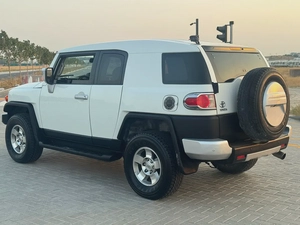 Toyota FJ Cruiser 2009 | GCC Specs | Reliable Off-Roader